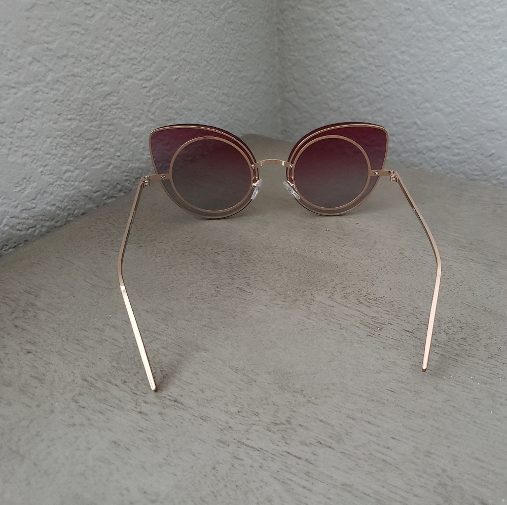 Sunglasses - Picture 3 of 3